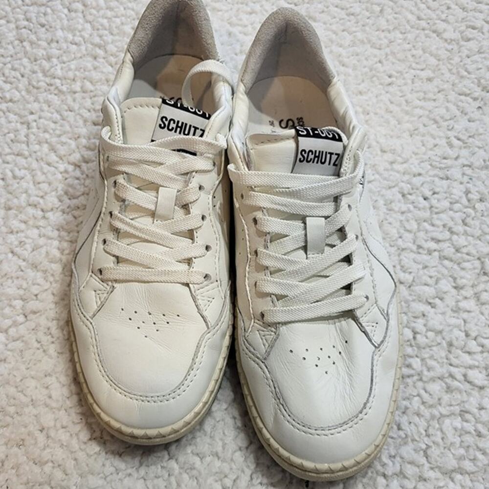 SCHUTZ Women's ST-001 white leather Sneakers size 8.5B